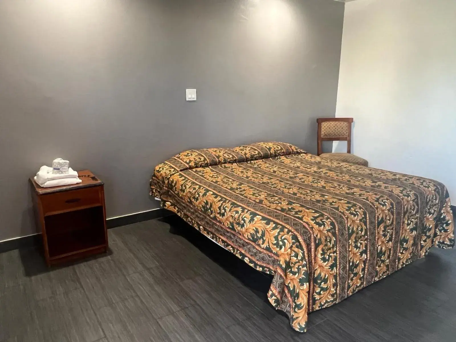 King Room in Pomona Inn King Room in Pomona Inn