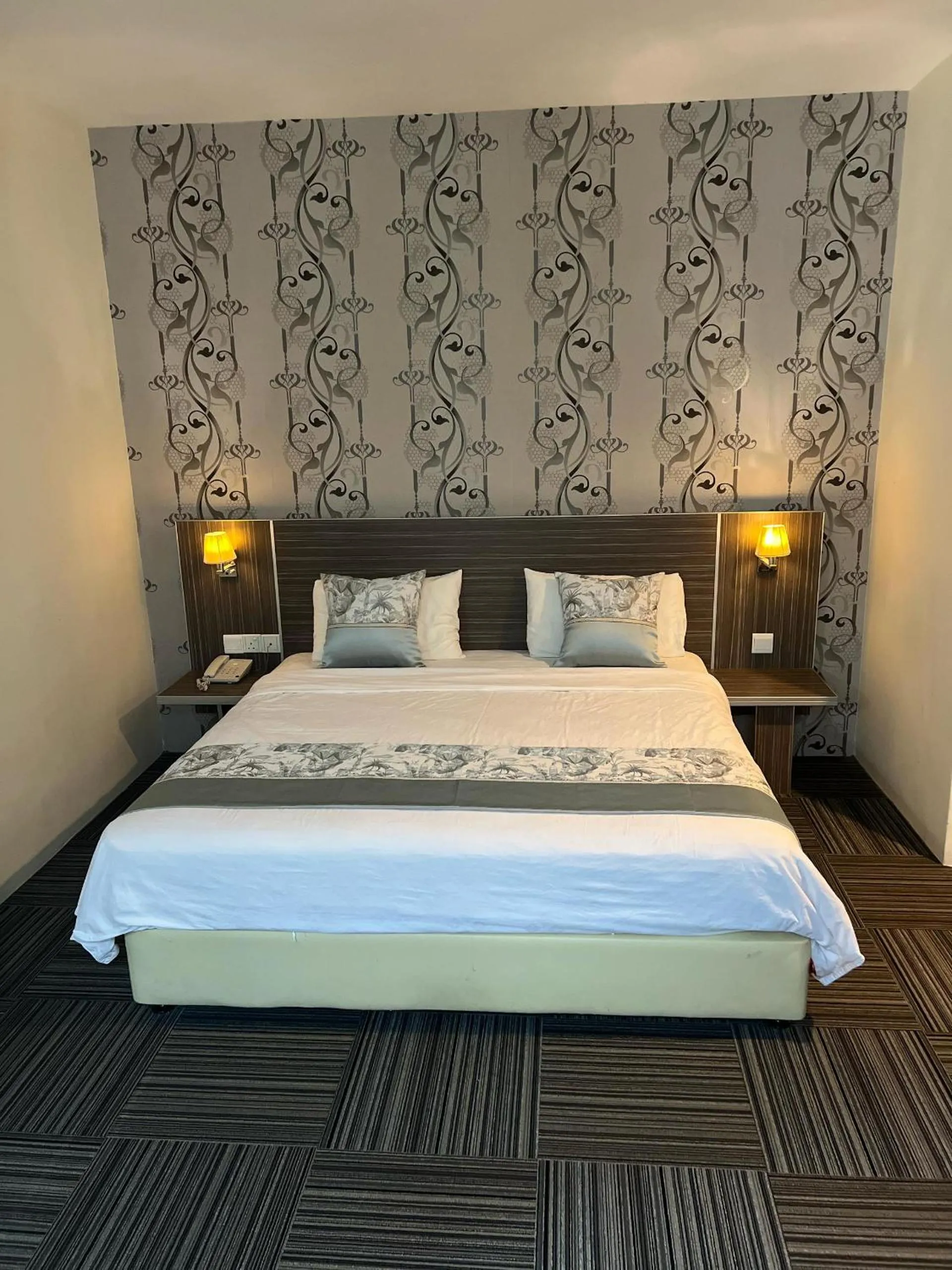 Bed in K Garden Hotel (BS)