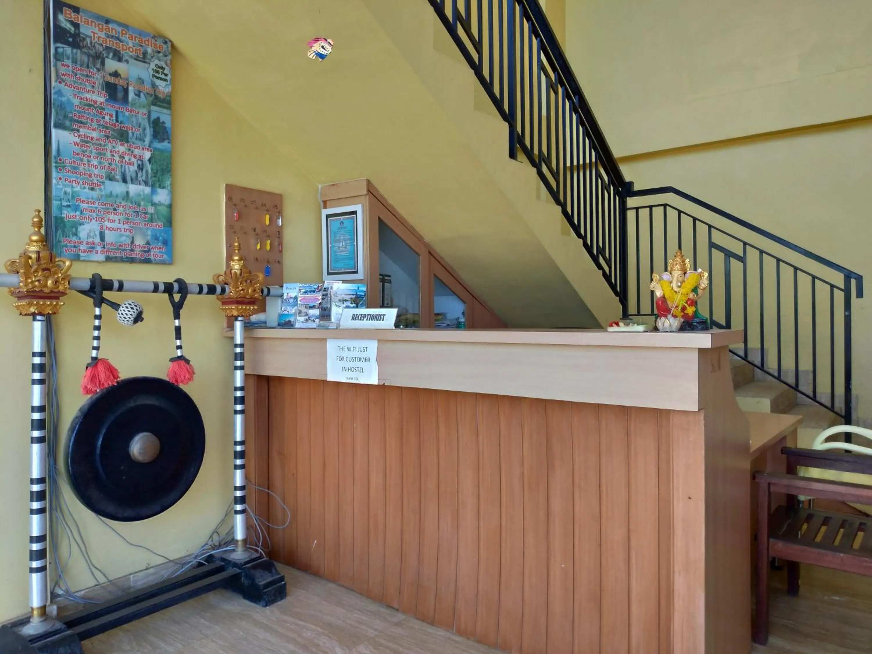 Lobby or reception in Balangan Paradise Hostel and Restaurant