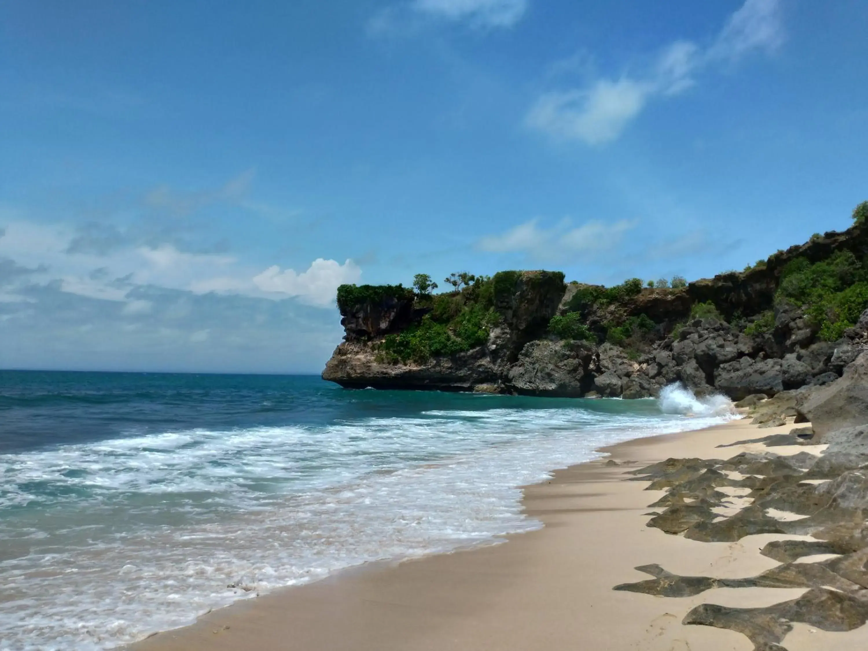 Beach in Balangan Paradise Hostel and Restaurant Beach in Balangan Paradise Hostel and Restaurant