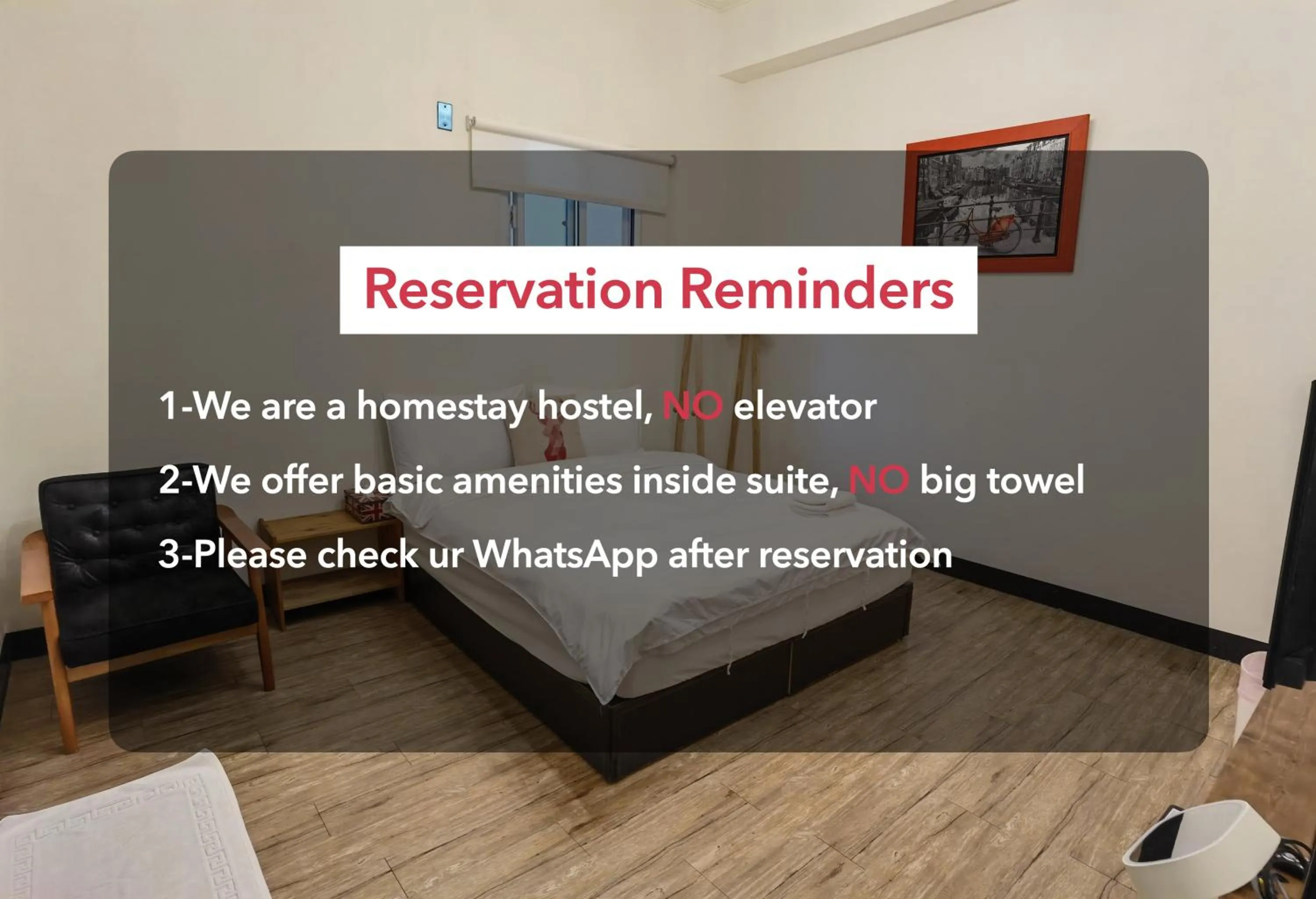 Text overlay in OC Hostel