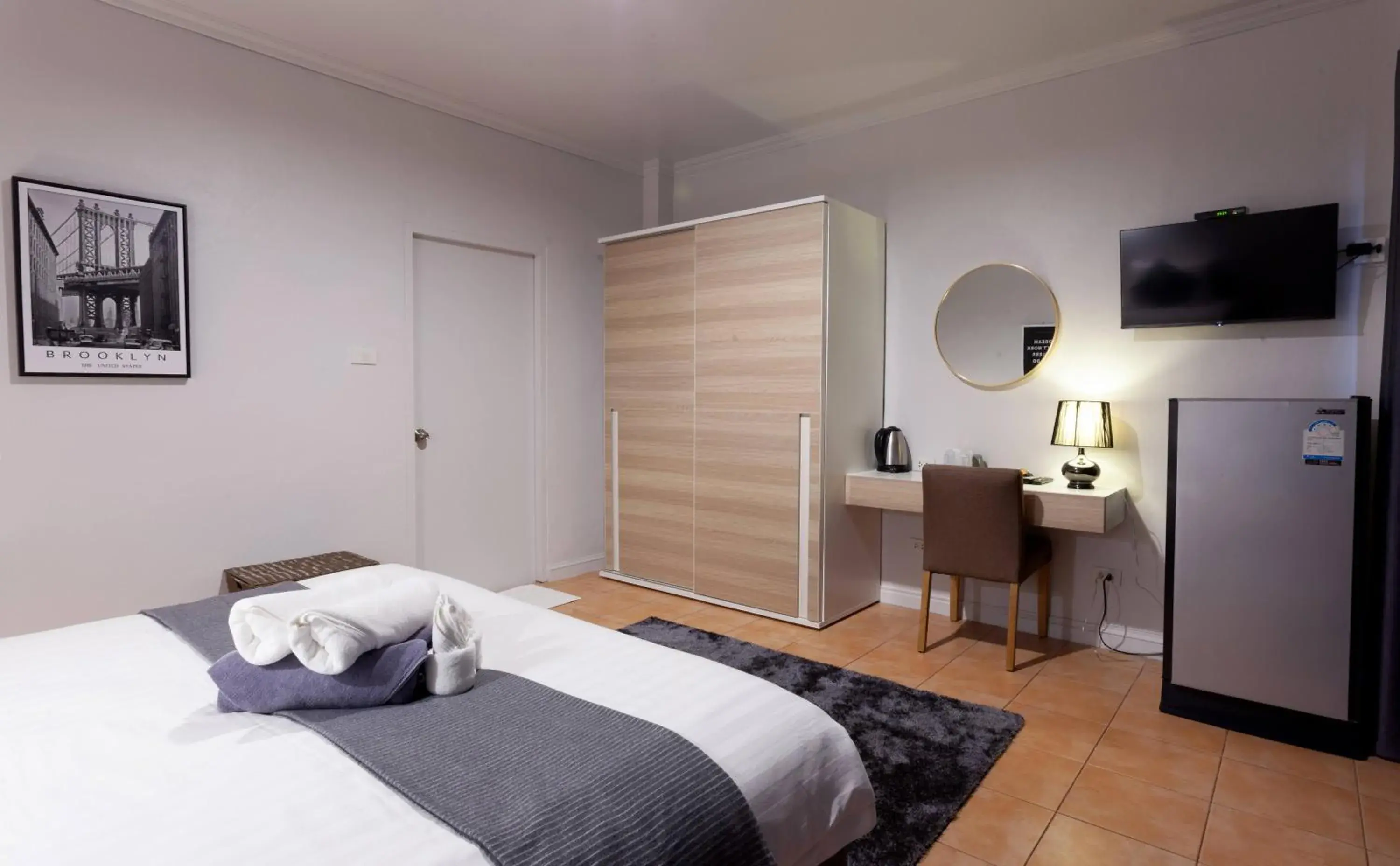 Bed in Two Chefs Inn Bed in Two Chefs Inn