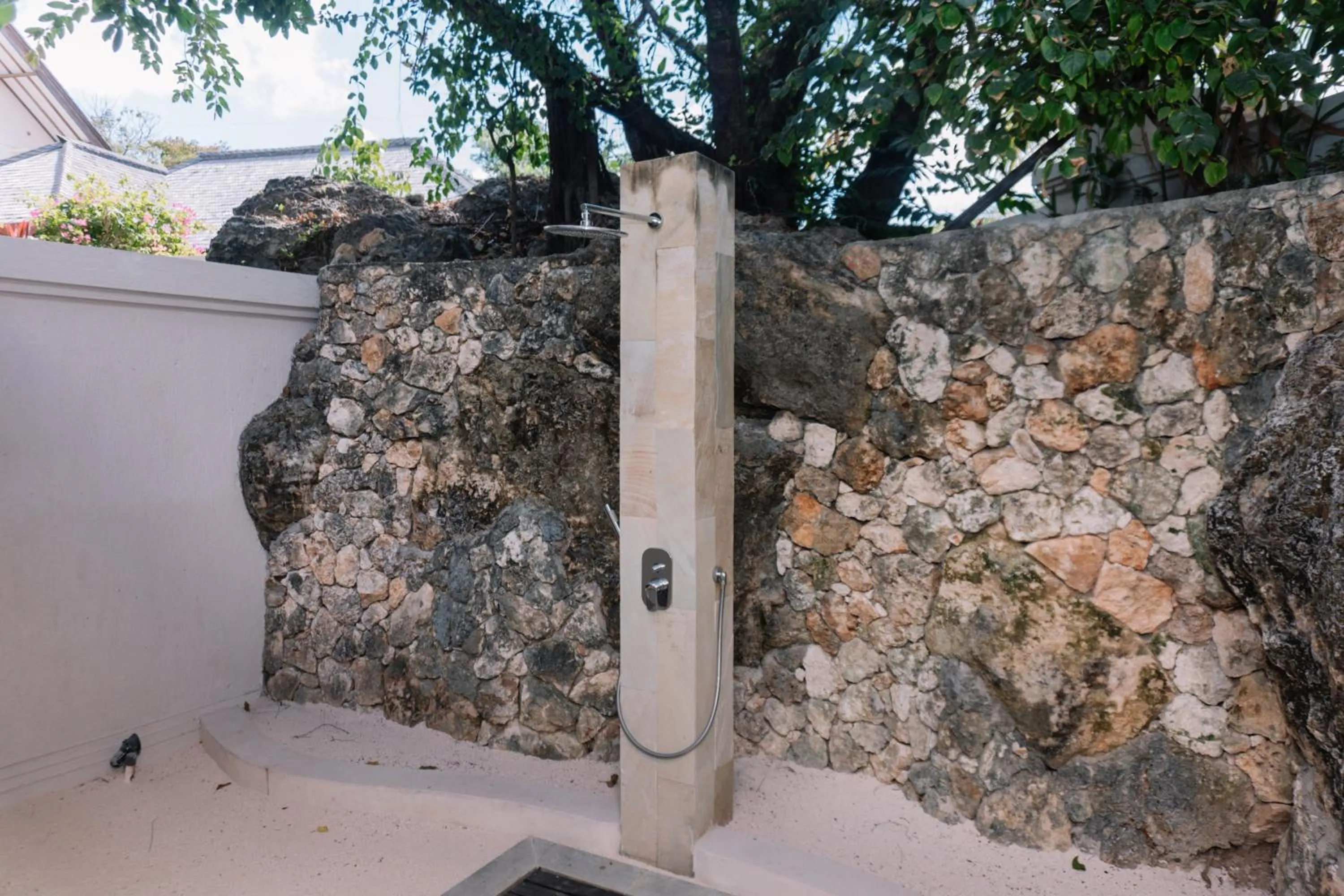 Shower in Eliana Resort And Spa