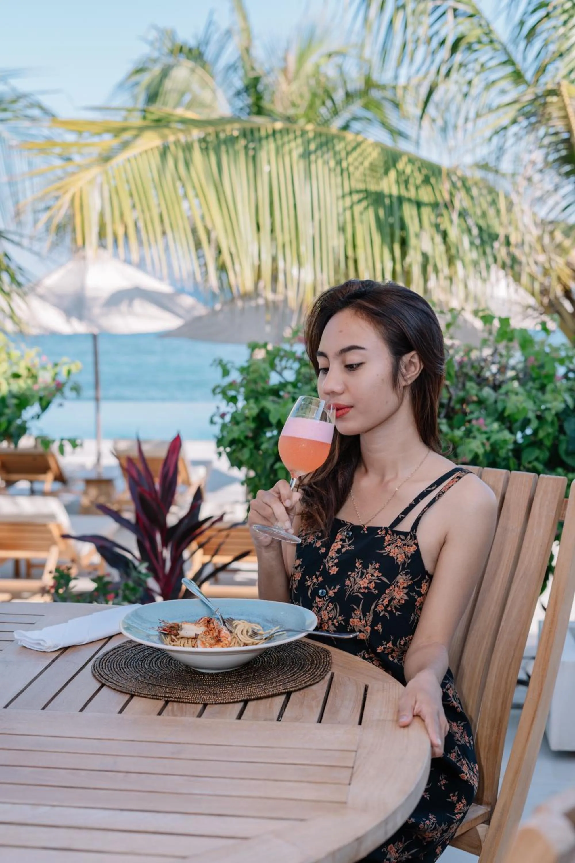 Restaurant/places to eat in Eliana Resort And Spa