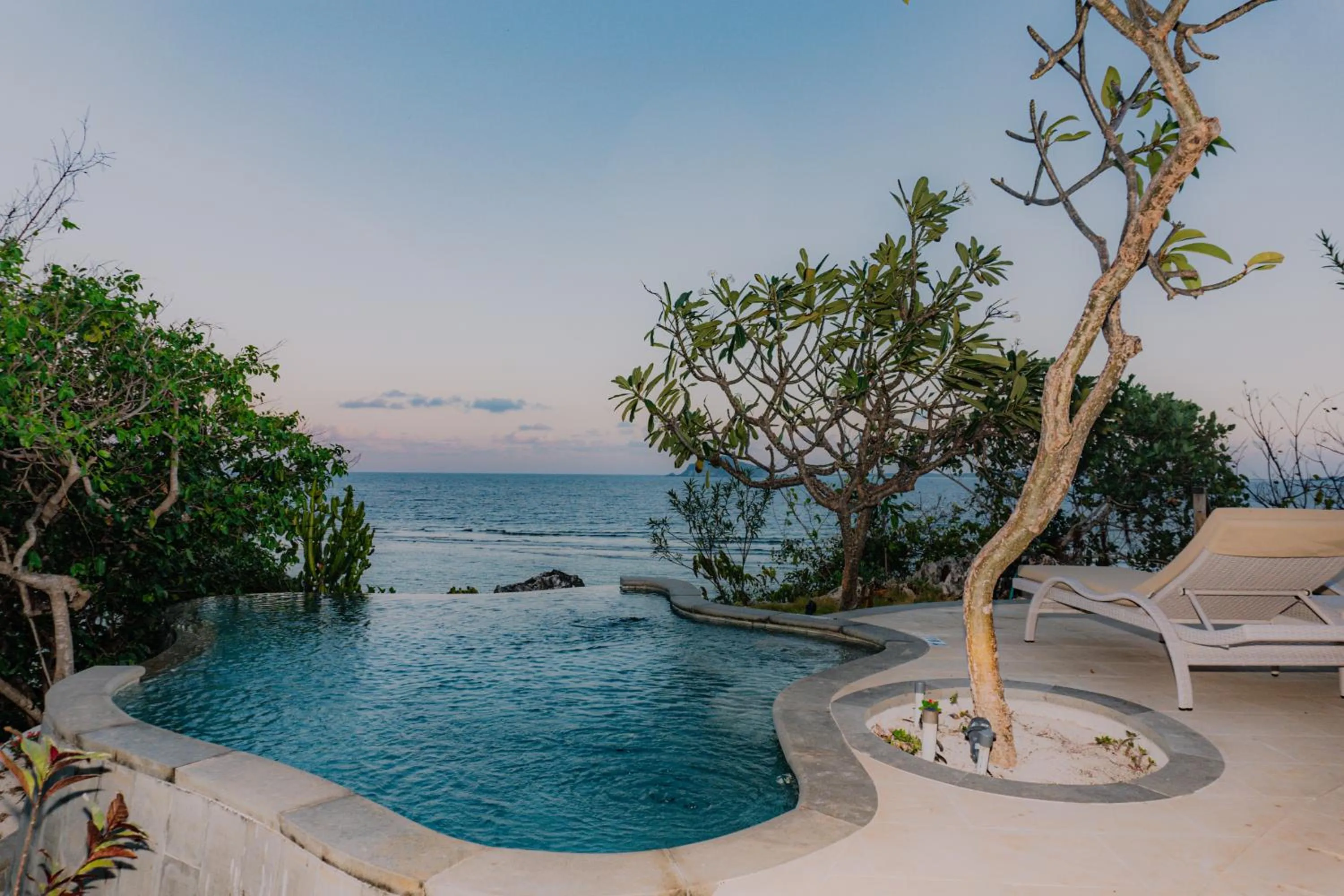 Swimming pool in Eliana Resort And Spa