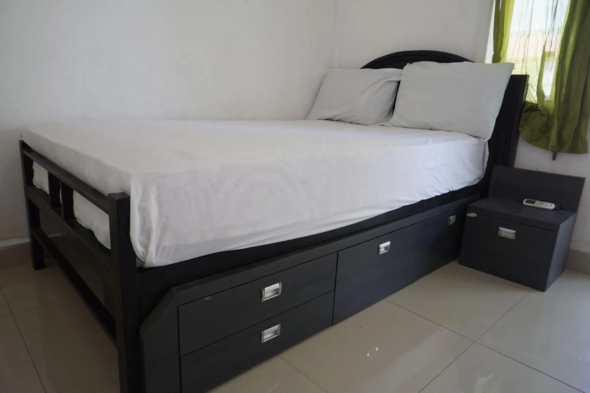 Bedroom, Bed in Hotel O Aero Kost Bu Lisa Syariah Near Pasar Tradisional Lawang