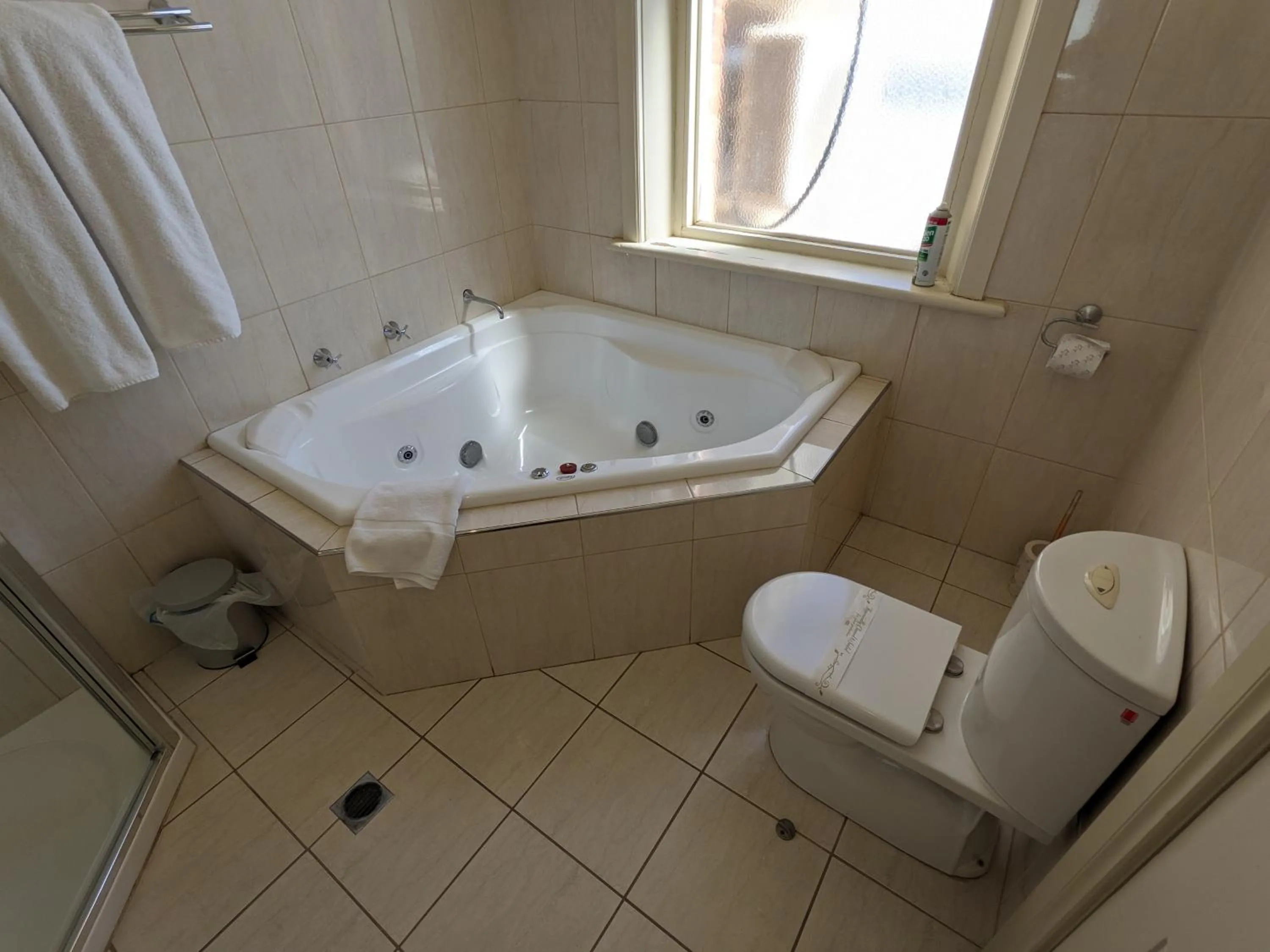 The Astra Broken Hill