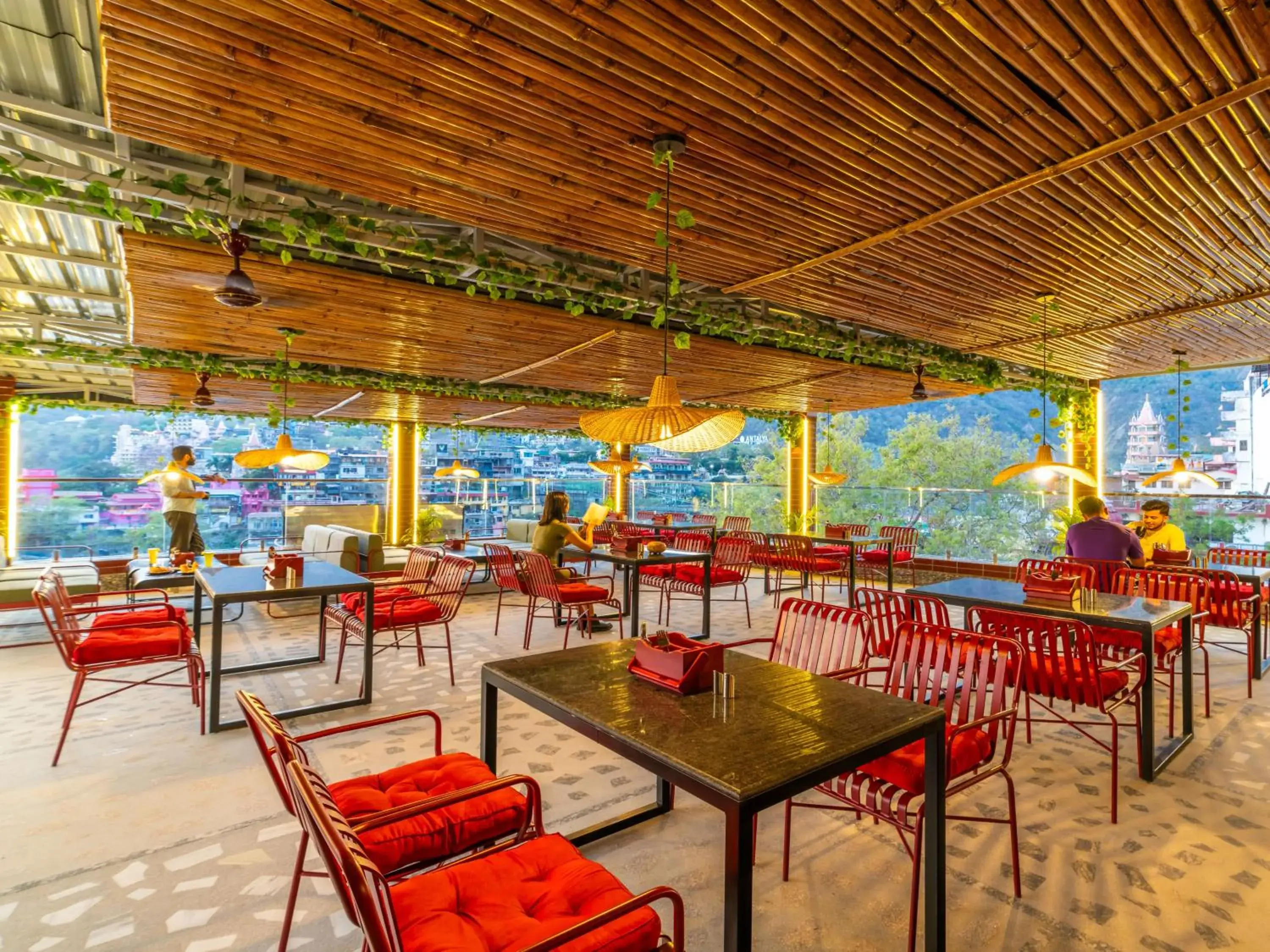 Restaurant/places to eat in The Hosteller Rishikesh, Ganges Restaurant/places to eat in The Hosteller Rishikesh, Ganges