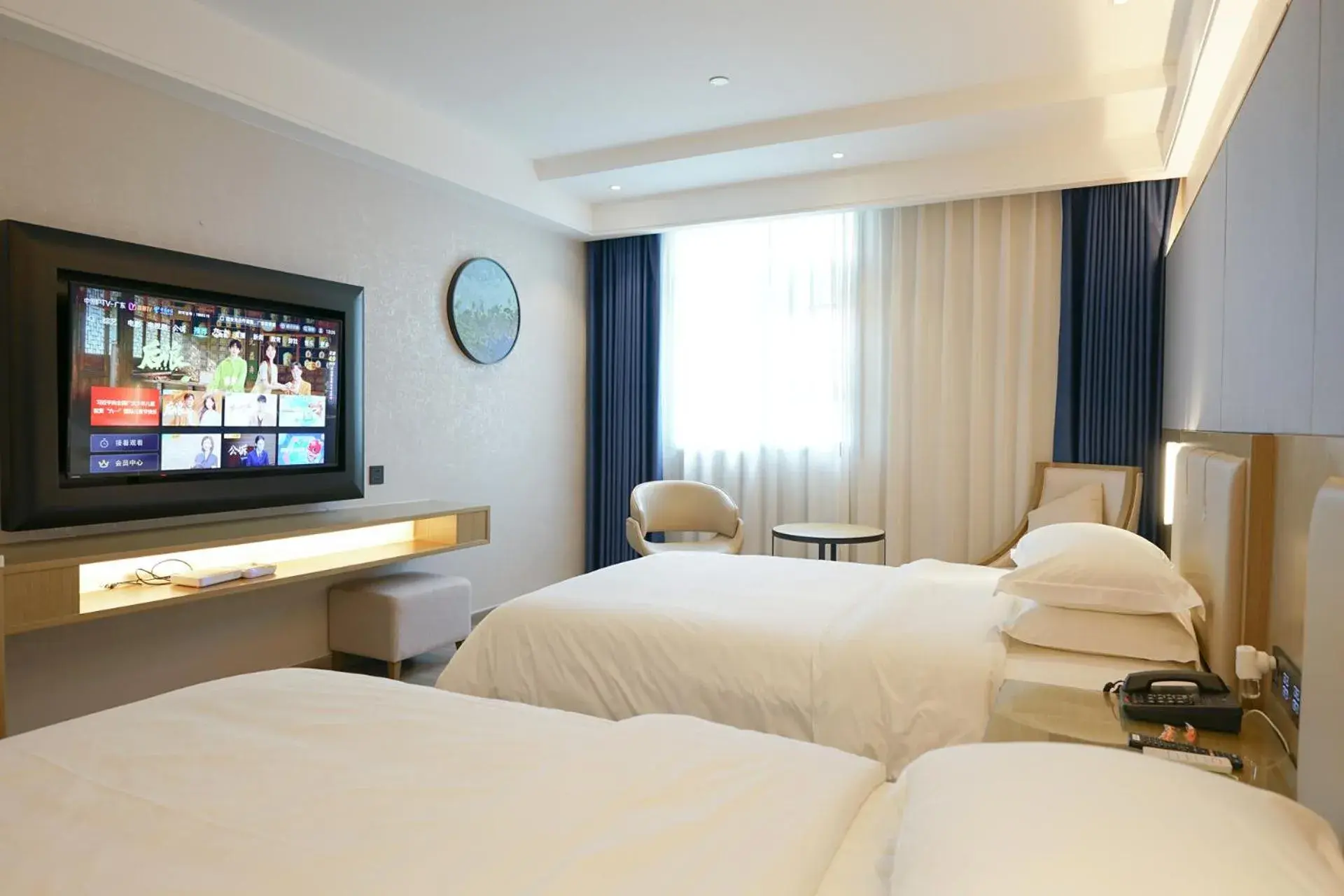 Superior Twin Room in Paco Hotel Guangzhou North Railway Station Superior Twin Room in Paco Hotel Guangzhou North Railway Station