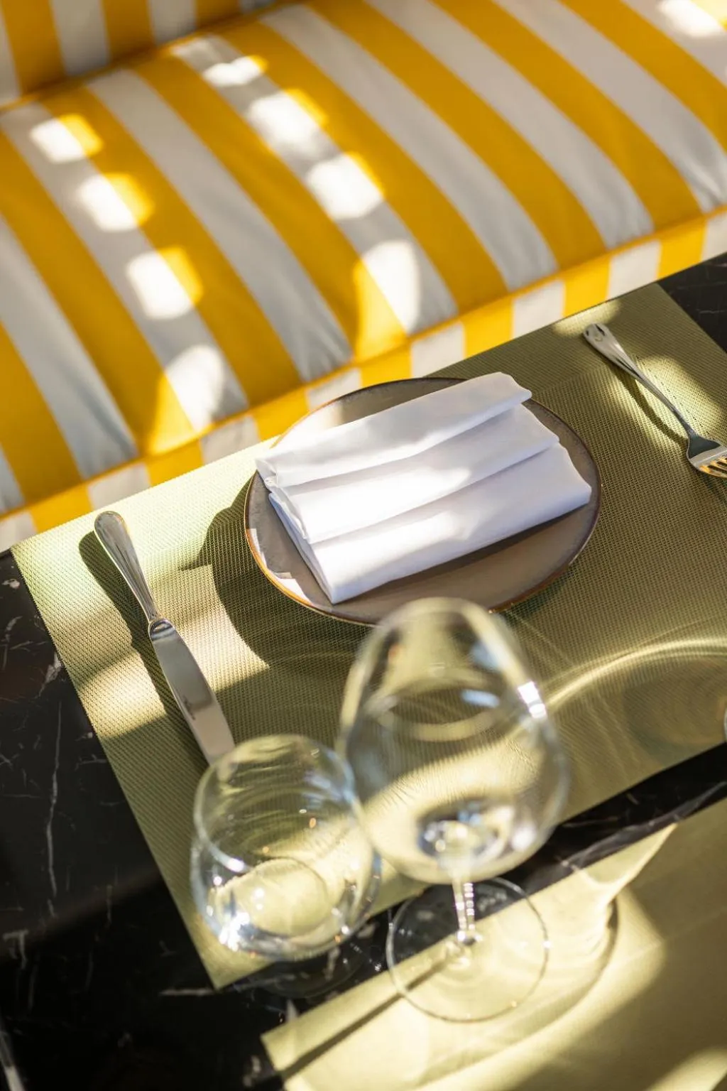 Restaurant/places to eat in Legend Hill Residences and Spa