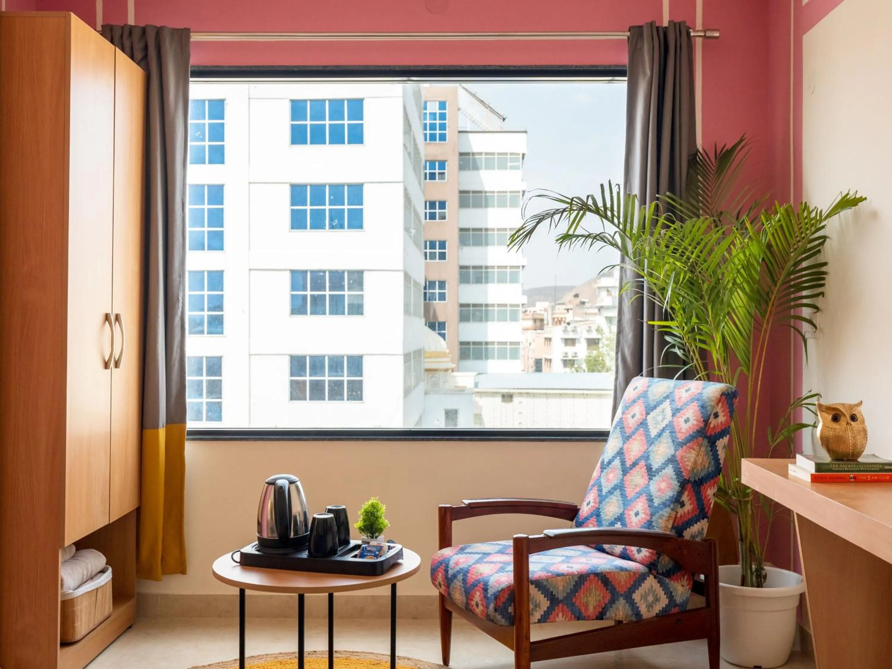 Seating area in The Hosteller Jaipur, MI Road