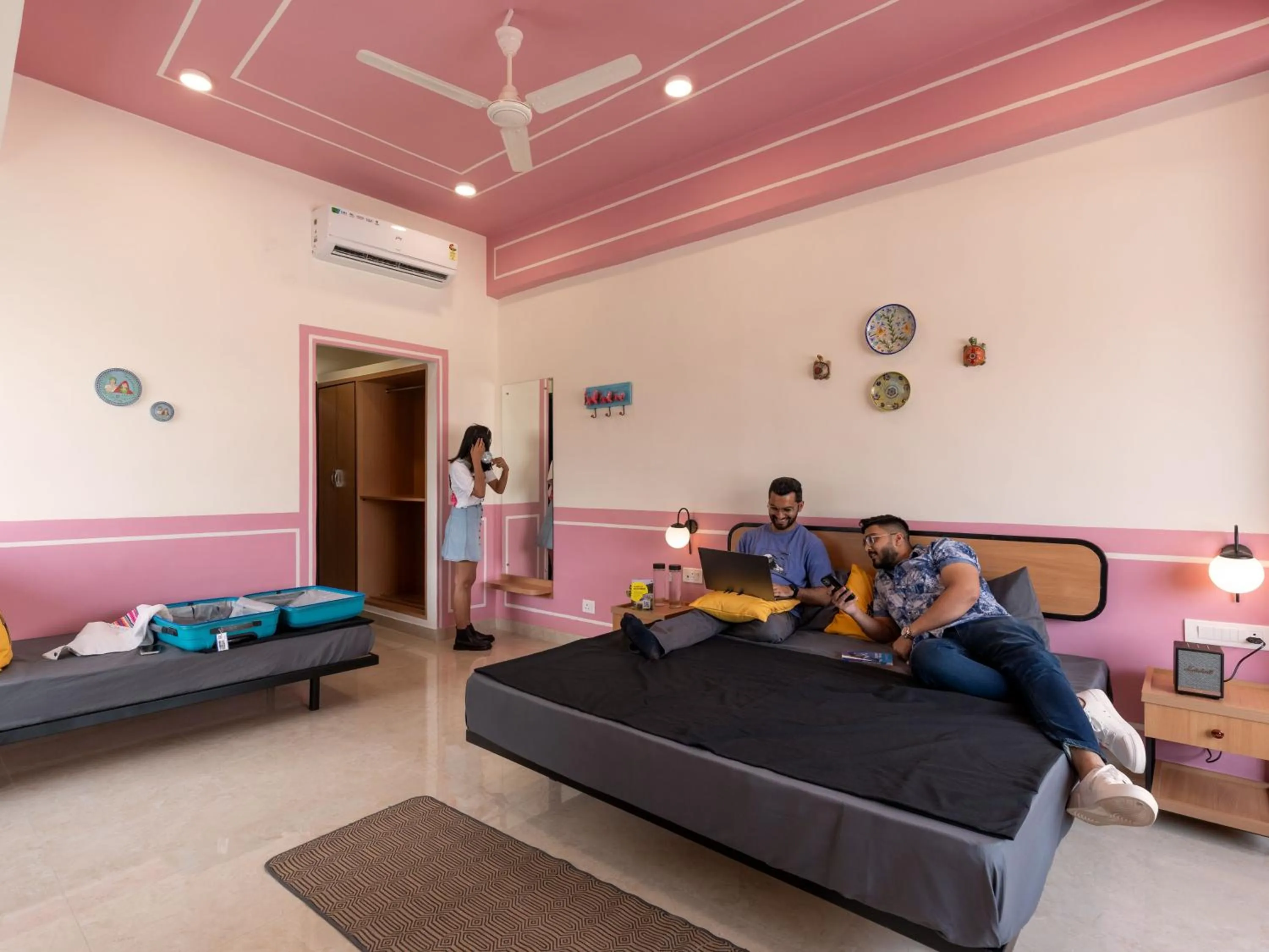 Bed in The Hosteller Jaipur, MI Road