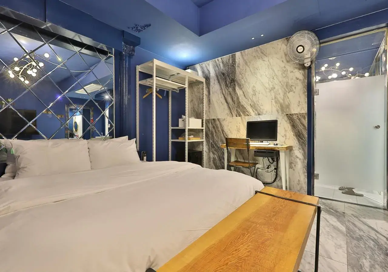 Bed in February Hotel Gimhae Bed in February Hotel Gimhae