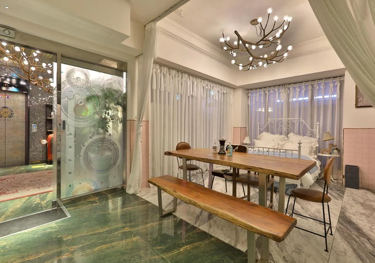 February Hotel Gimhae