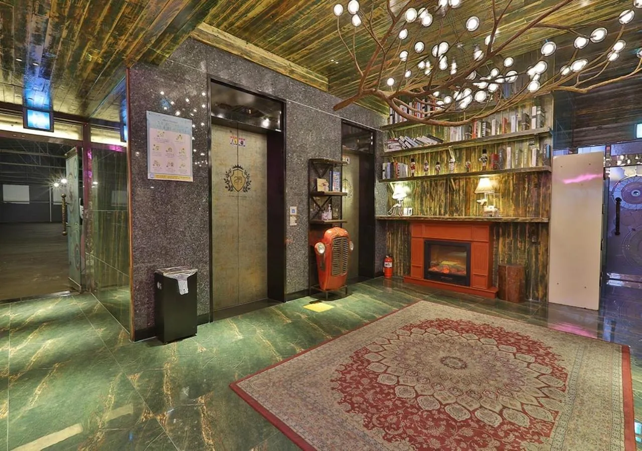 February Hotel Gimhae