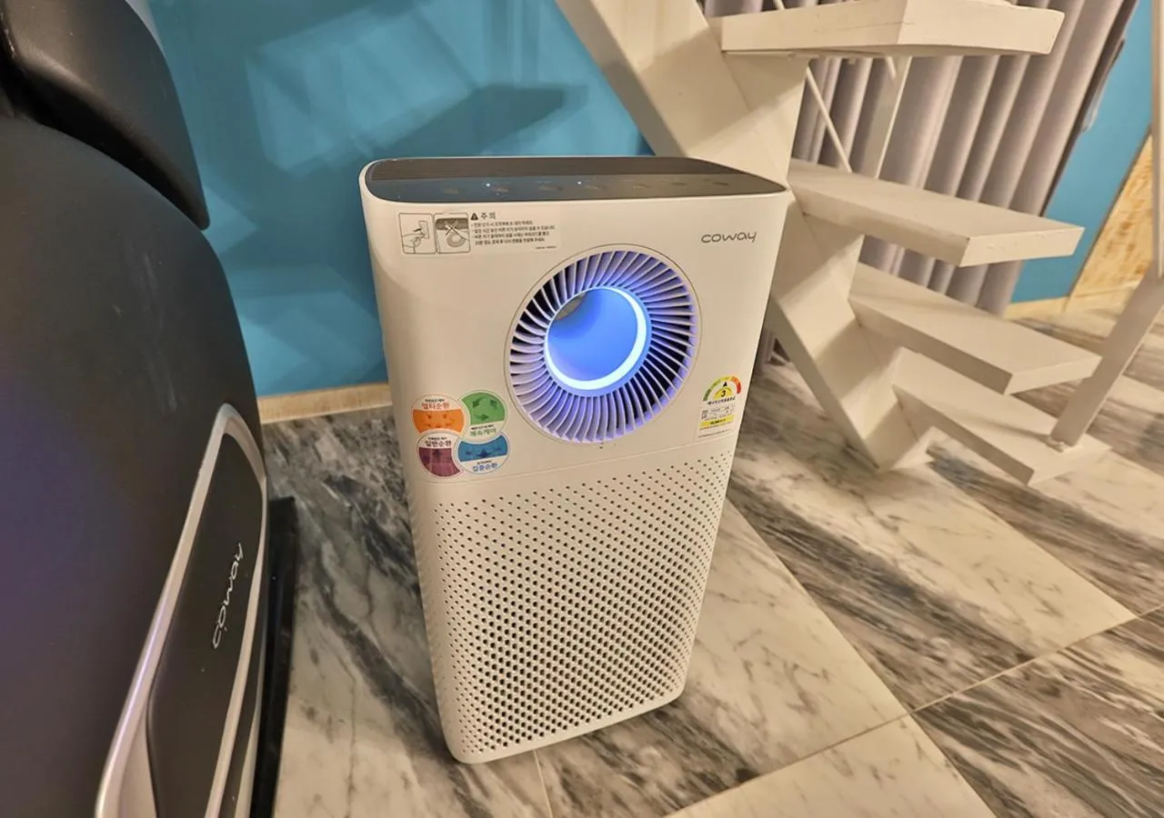 February Hotel Gimhae