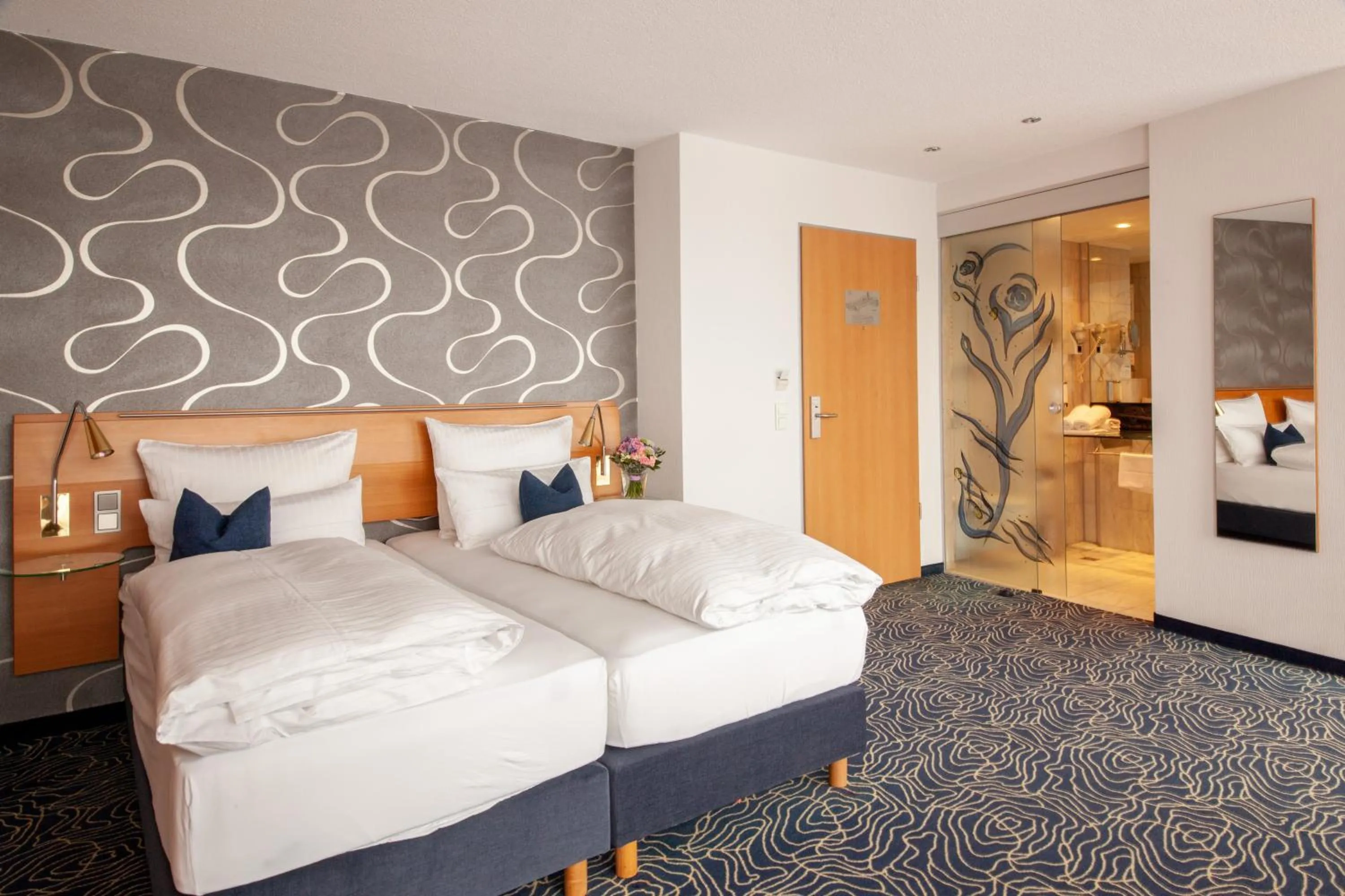 Photo of the whole room, Bed in Hotel Seehof Haltern am See
