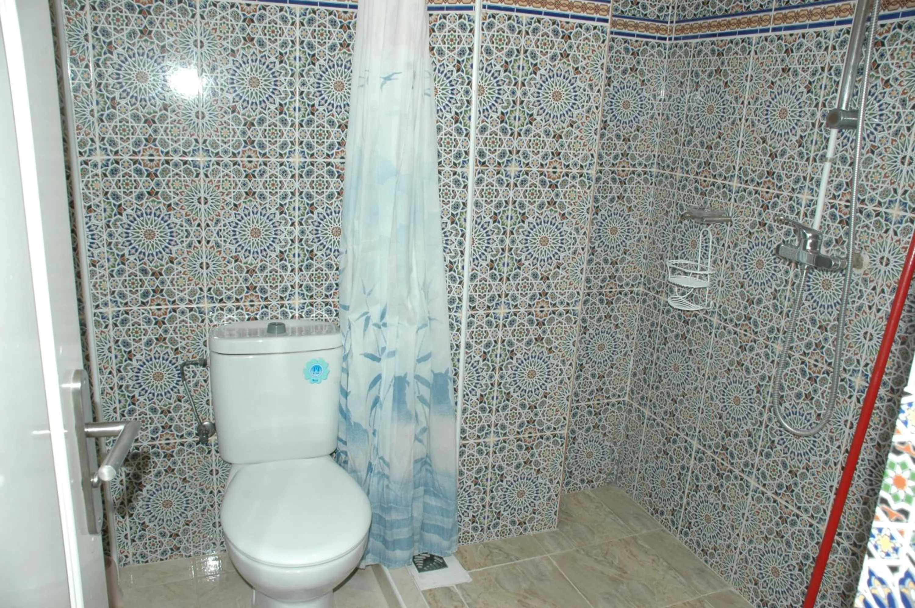 Shower in Dar Océana