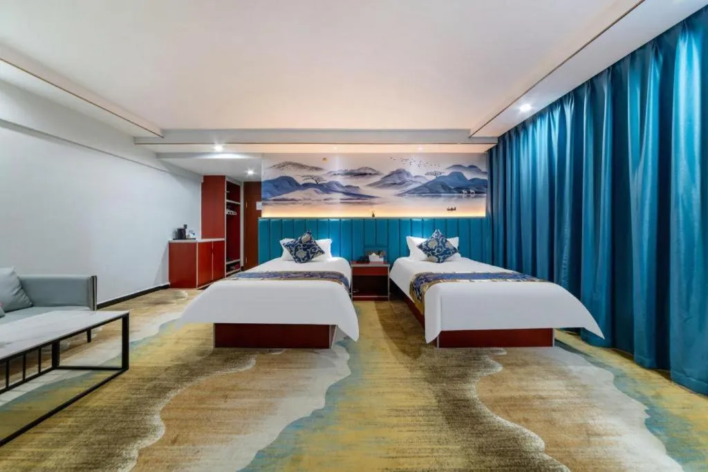 Bed in Yue Lai Yue Hotel