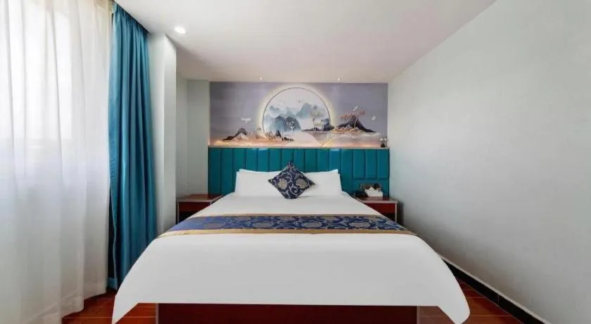 Bed in Yue Lai Yue Hotel