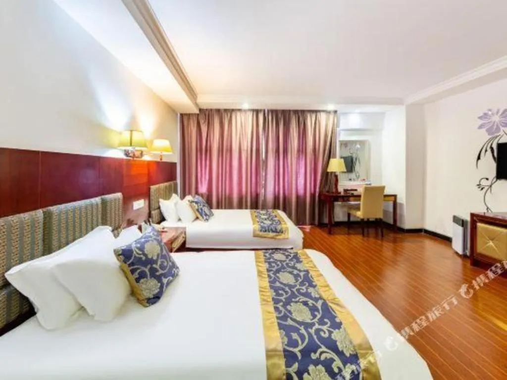 Bed in Yue Lai Yue Hotel