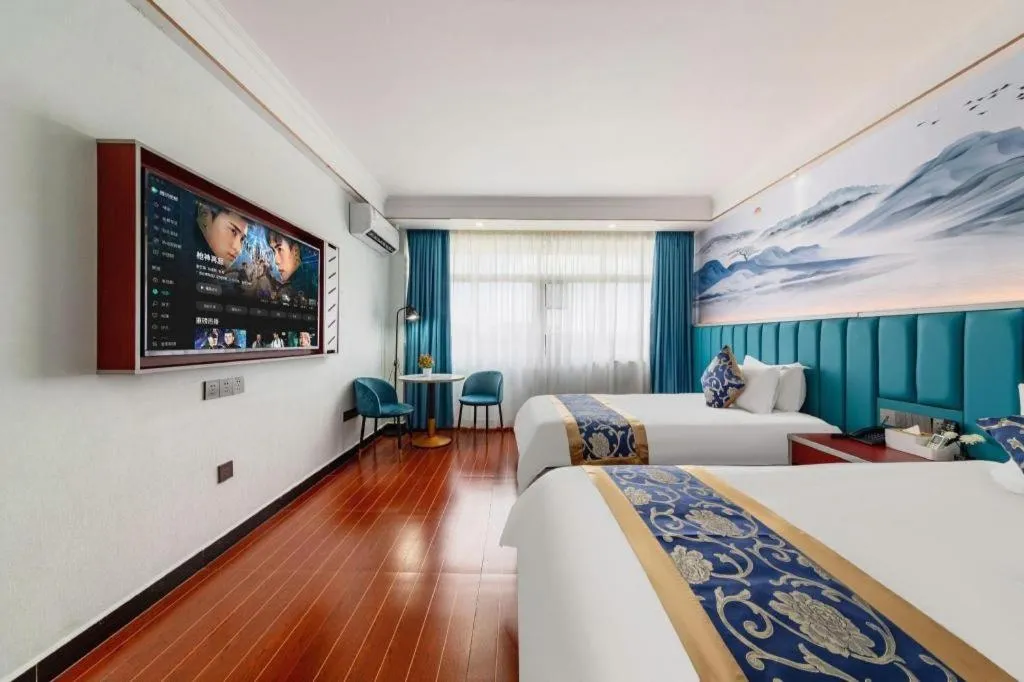 Bed in Yue Lai Yue Hotel