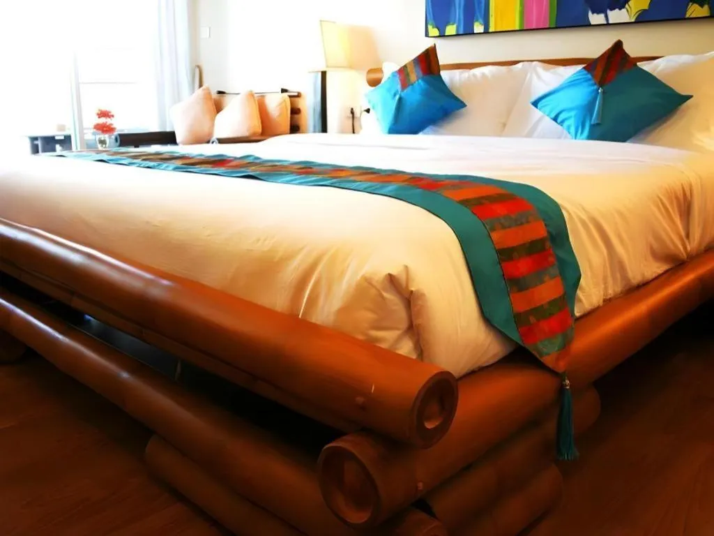 Bed in Gerard Habitat Hotel