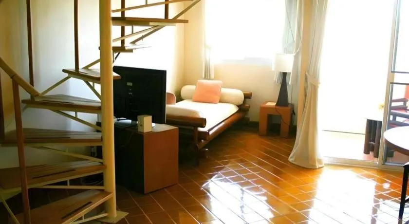 Bed in Gerard Habitat Hotel