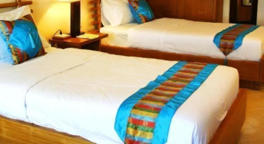 Bed in Gerard Habitat Hotel