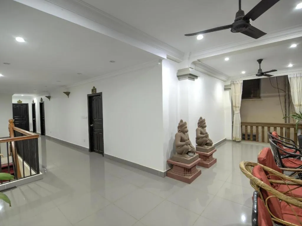 Popular Boutique Hotel