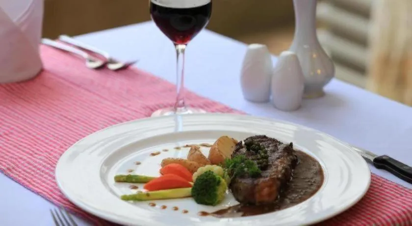 Popular Boutique Hotel