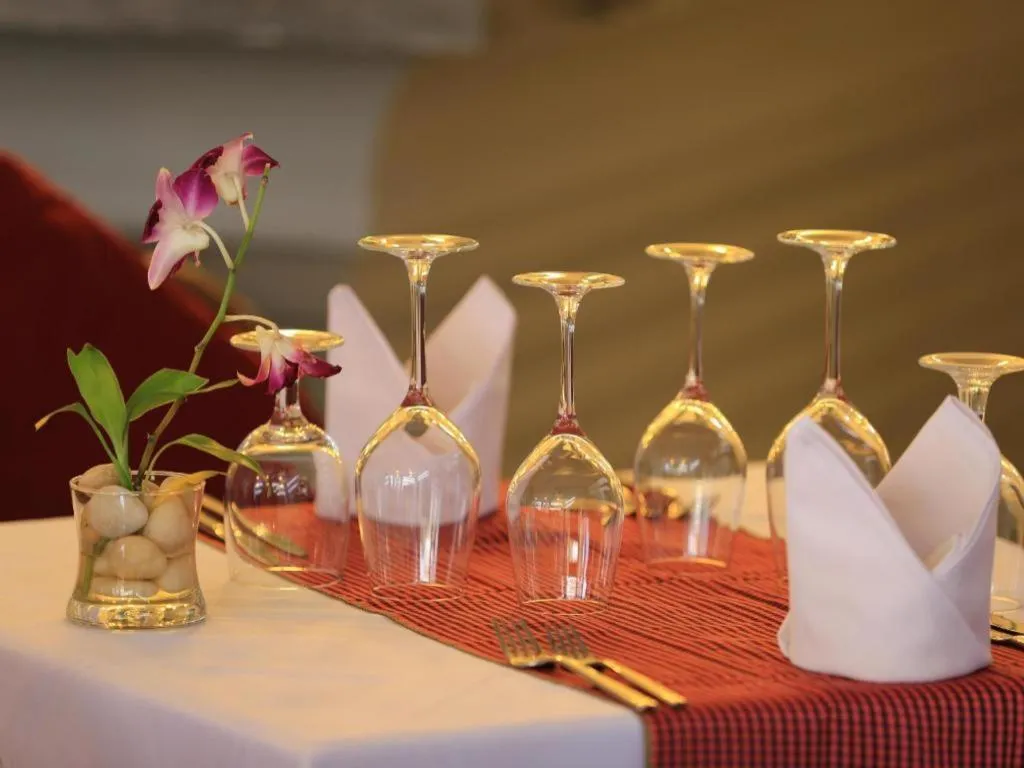 Popular Boutique Hotel