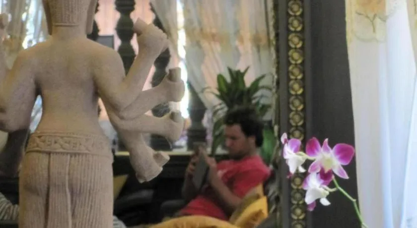 Popular Boutique Hotel