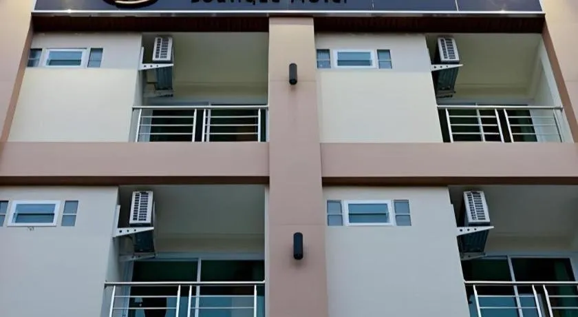 Muanmanee Boutique Hotel