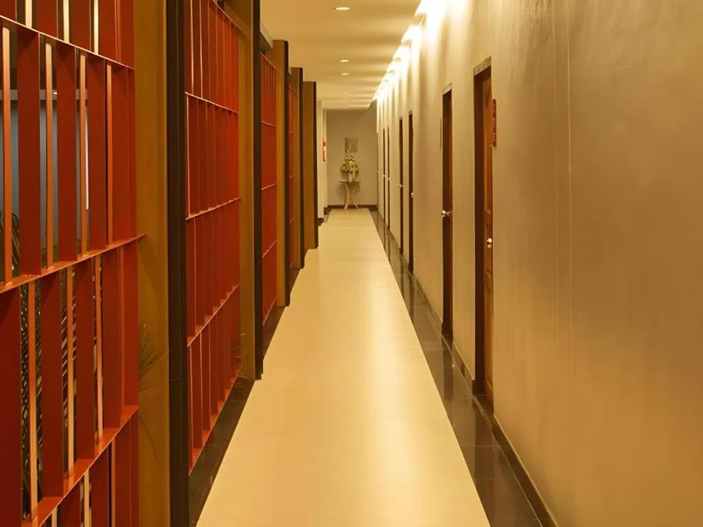 Soontree House Hotel