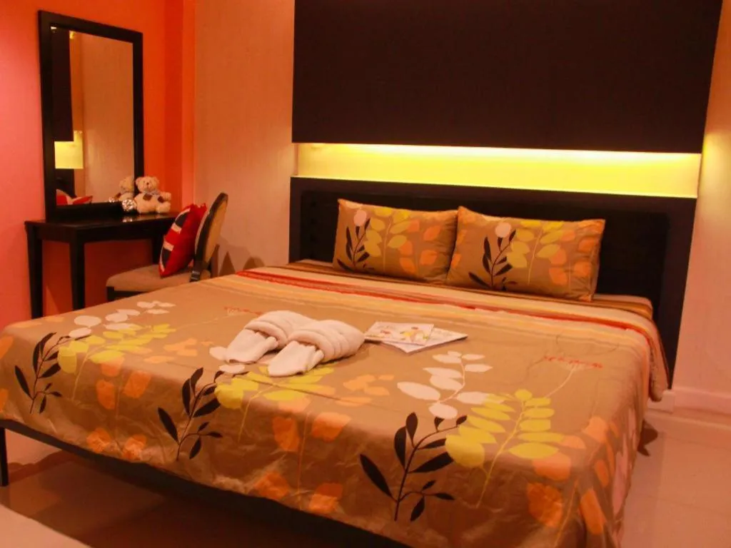 Bed in RungRoj Panich Hotel