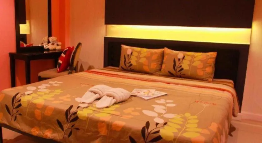 Bed in RungRoj Panich Hotel