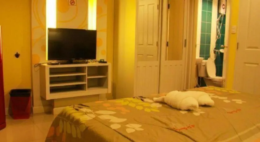 Bed in RungRoj Panich Hotel