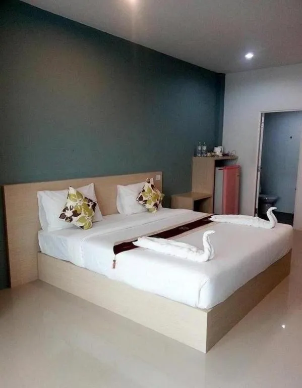 Bed in Kim Lung Airport Hotel