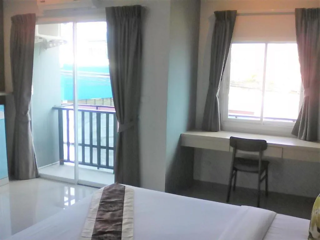 Bed in Kim Lung Airport Hotel