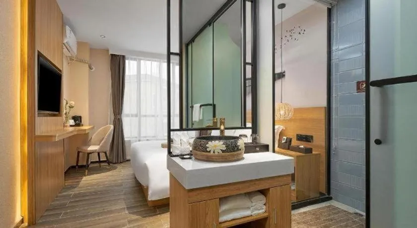 Bed in Meet Garden Hotel Baiyun International Airport