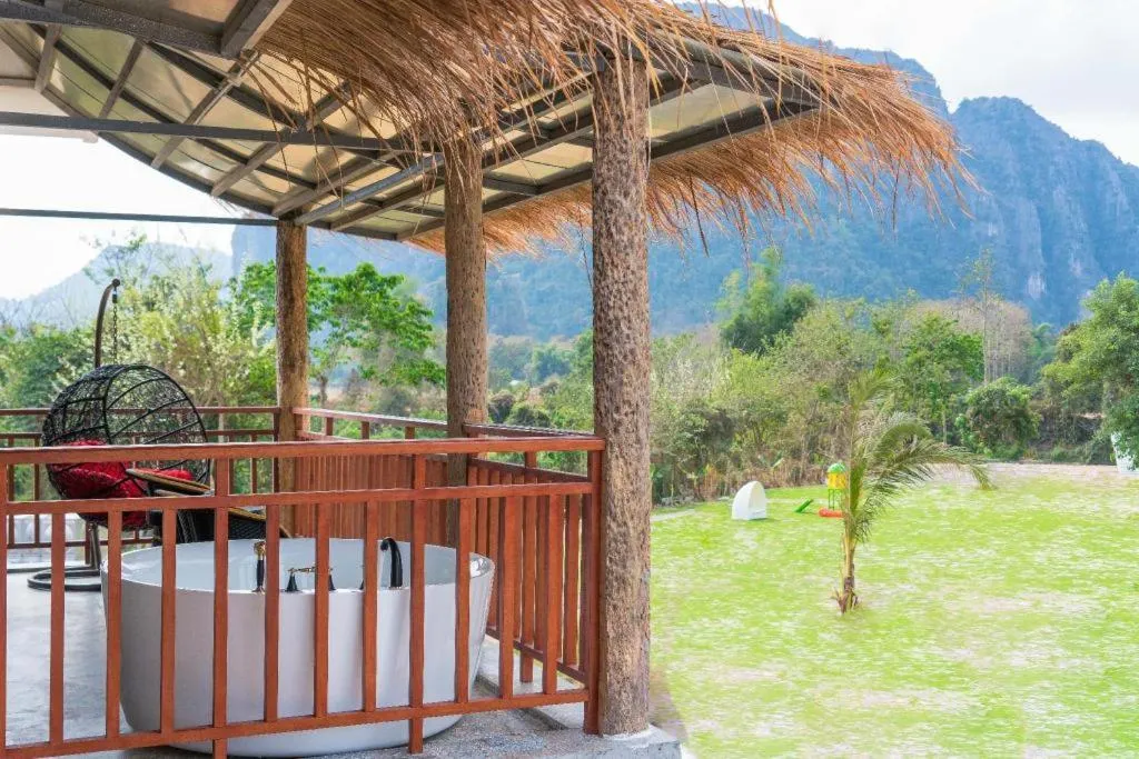 LARNG YAY  Riverview Resort Hotel