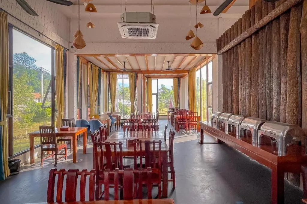 LARNG YAY  Riverview Resort Hotel