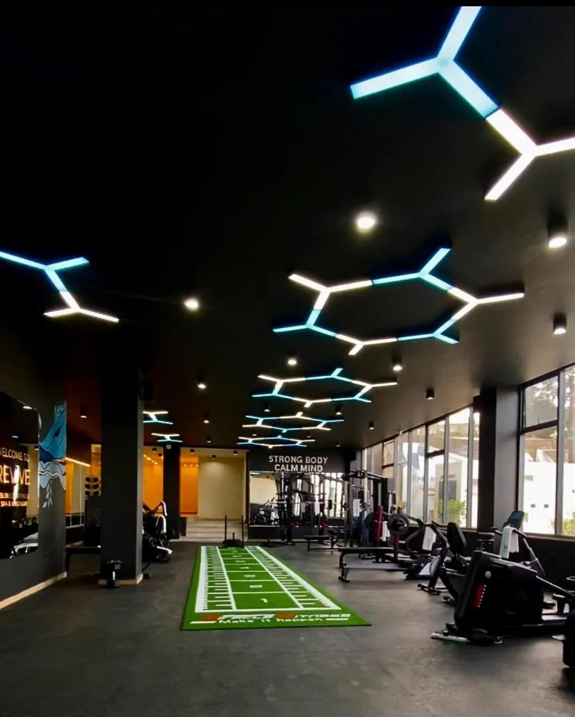 Fitness centre/facilities in Shitaye Suite Hotel
