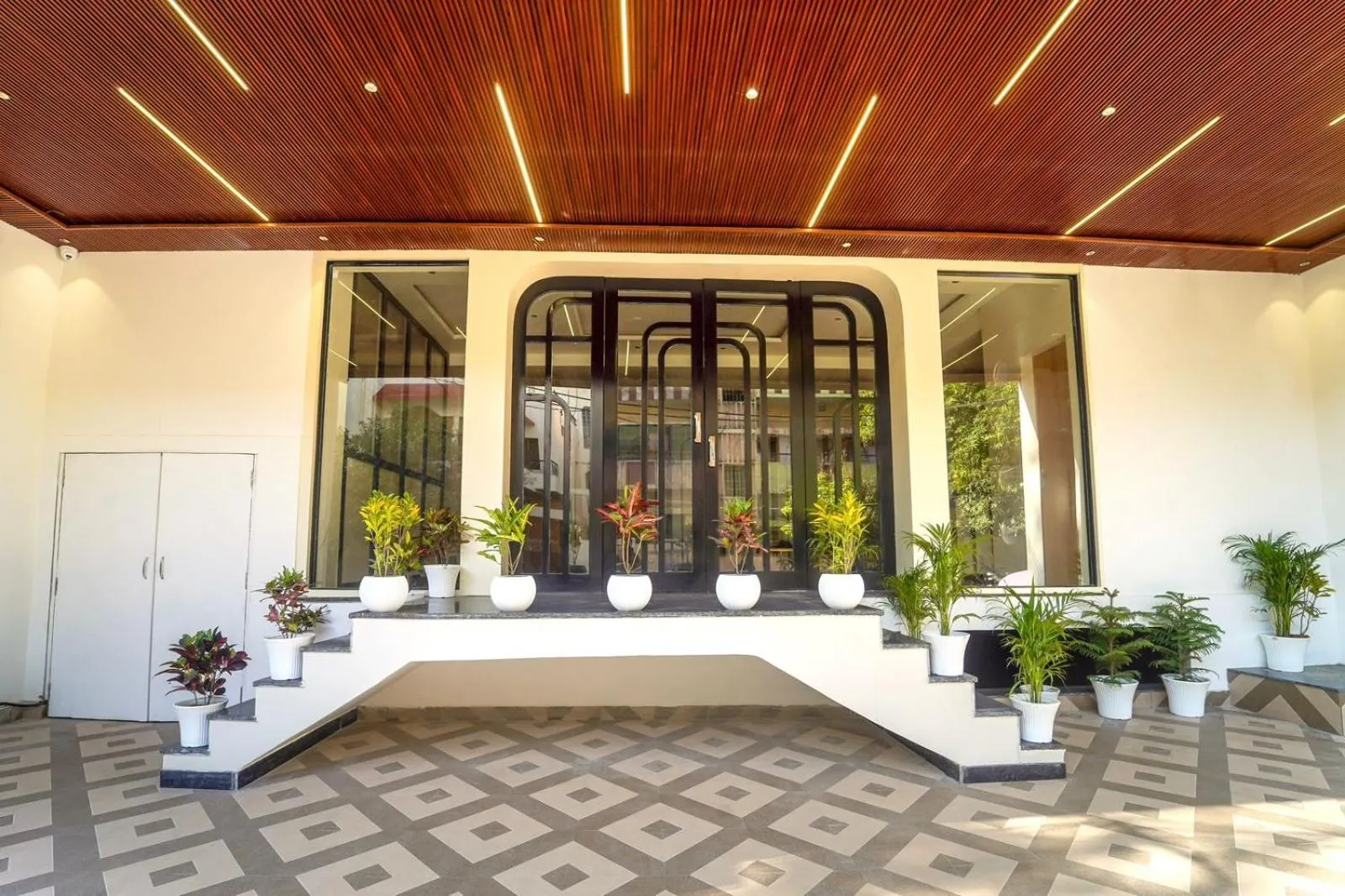 Property building in THE URBAN VILLA