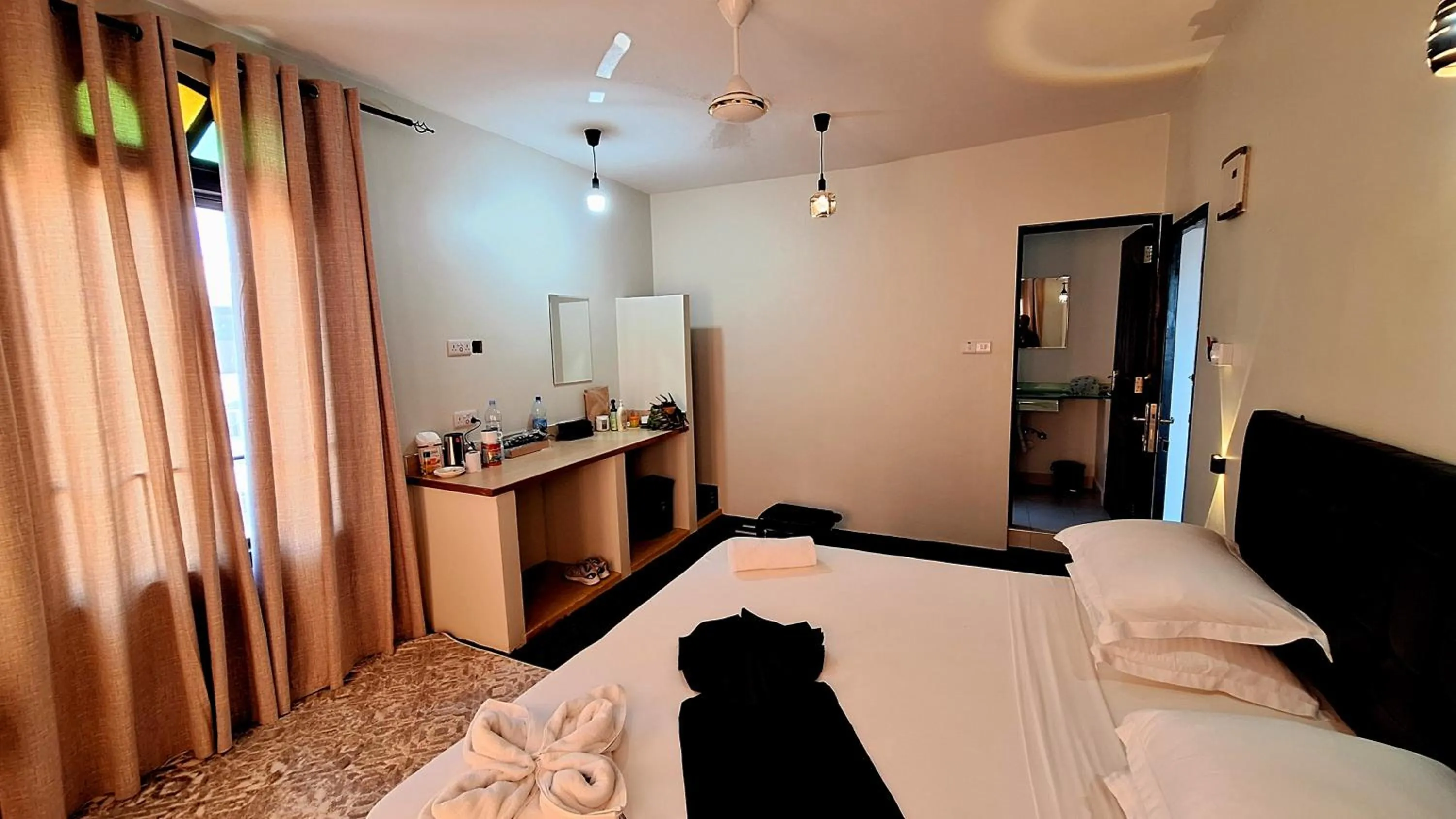 Bedroom, Bed in Rumaisa Hotel