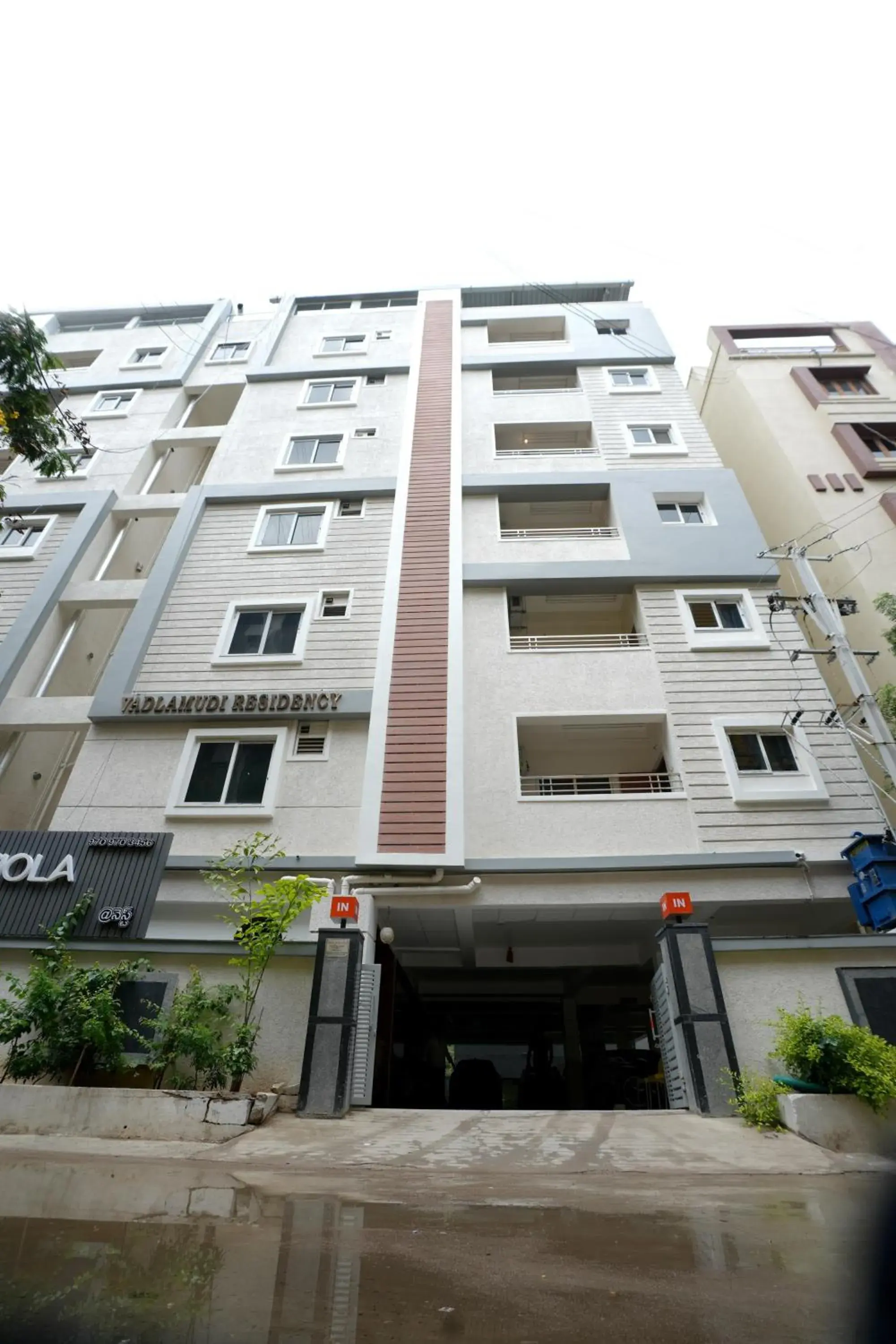 Property building in Hotel Viola Suites Madhapur, Business Hotel Property building in Hotel Viola Suites Madhapur, Business Hotel