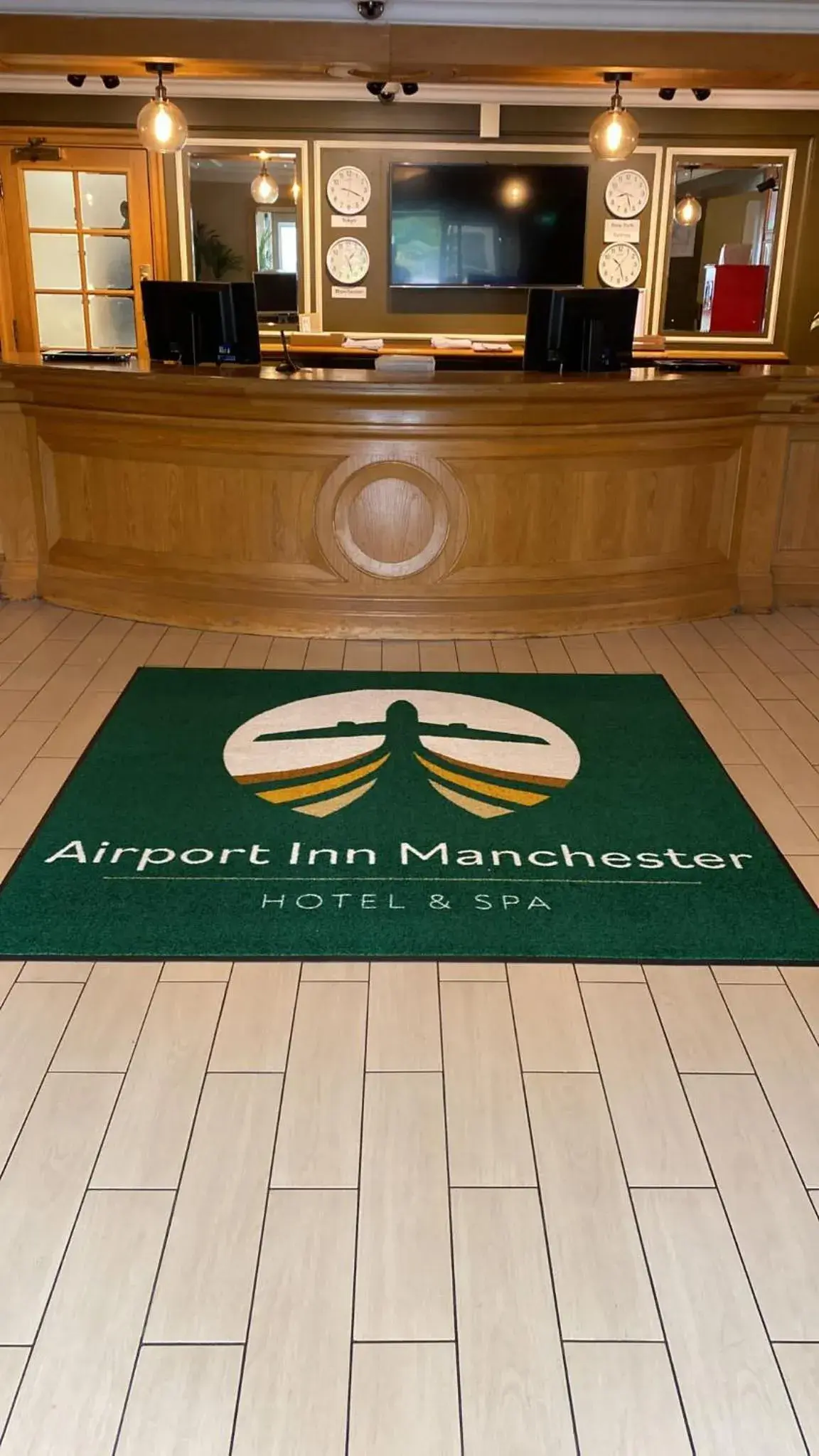 Lobby or reception in Airport Inn & Spa Manchester