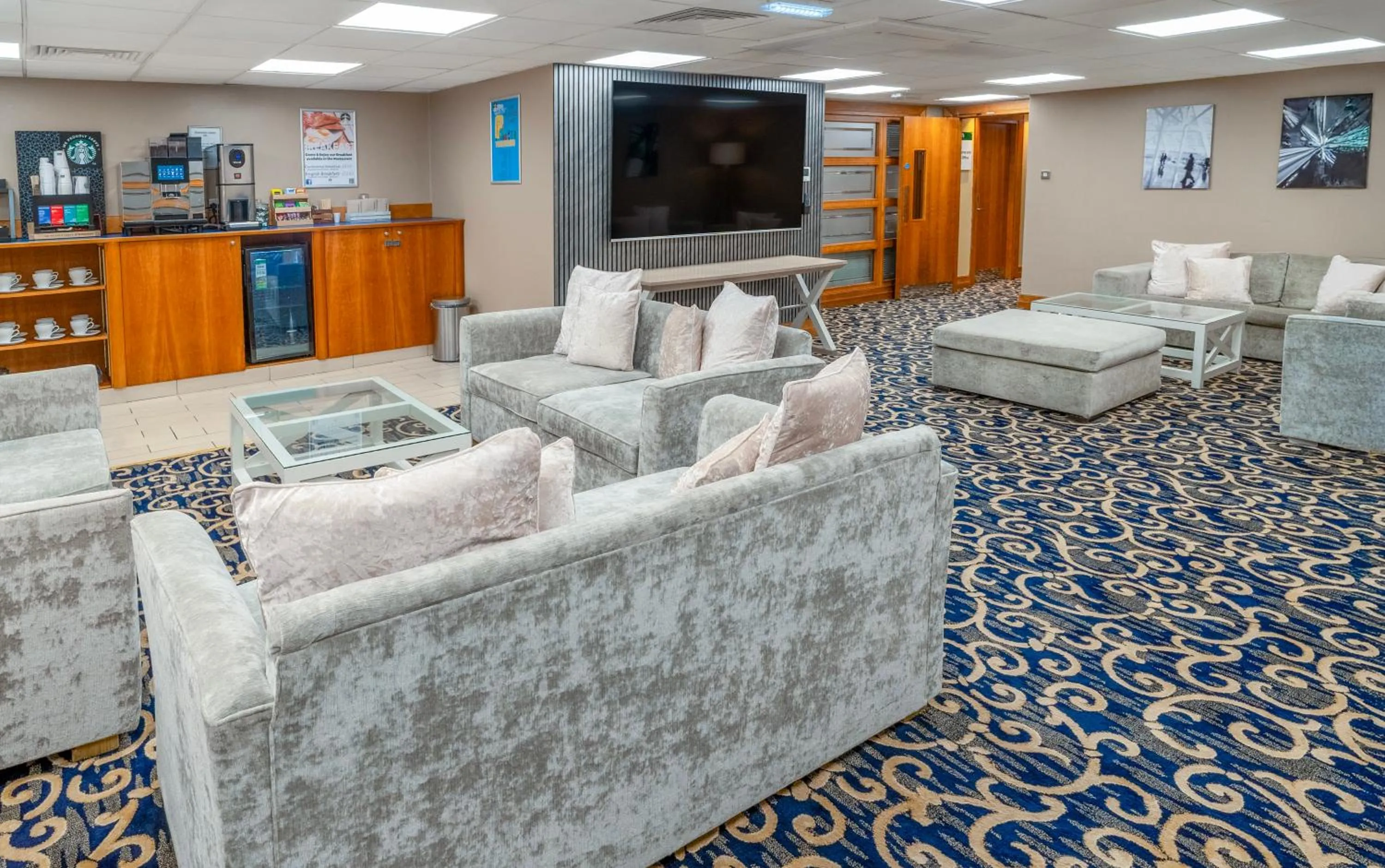 Meeting/conference room in Airport Inn Manchester