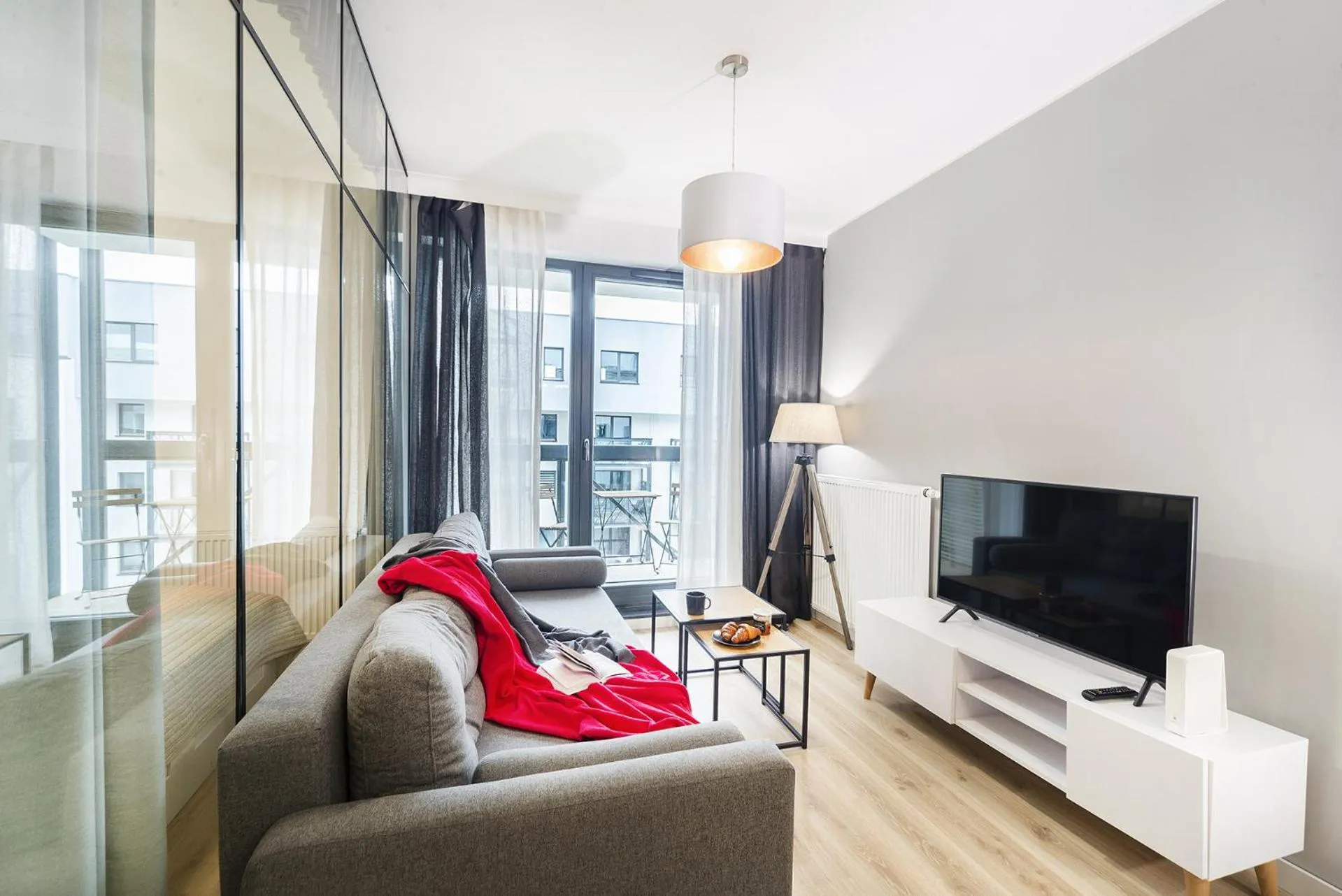 Communal lounge/ TV room in OLD Superior Apartment